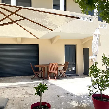 Rdc De Maison - 1chambre
